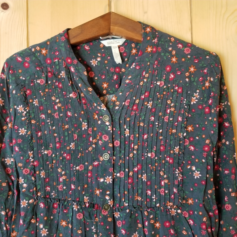 Matilda Jane Afternoon Stroll Floral Pleated Front Semi Button Shirt - Picture 2 of 14